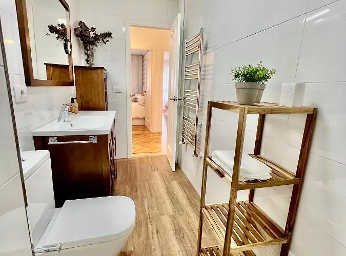 Fragueiro 186 * ヴィーゴ